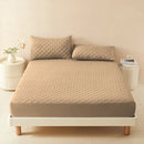 Capa Bege Protetora Impermeável de Colchão Casal