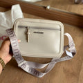 Bolsa Moleca Transversal com Zíper 50048.3