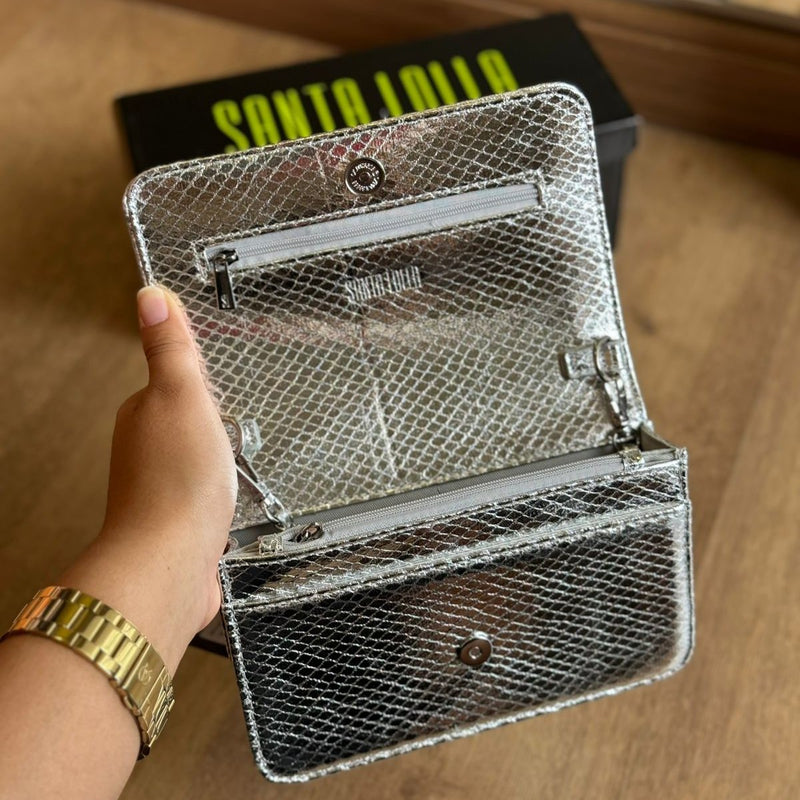 Bolsa Santa Lolla Material Metalizado e Floater Alça Transversal 0470.4597