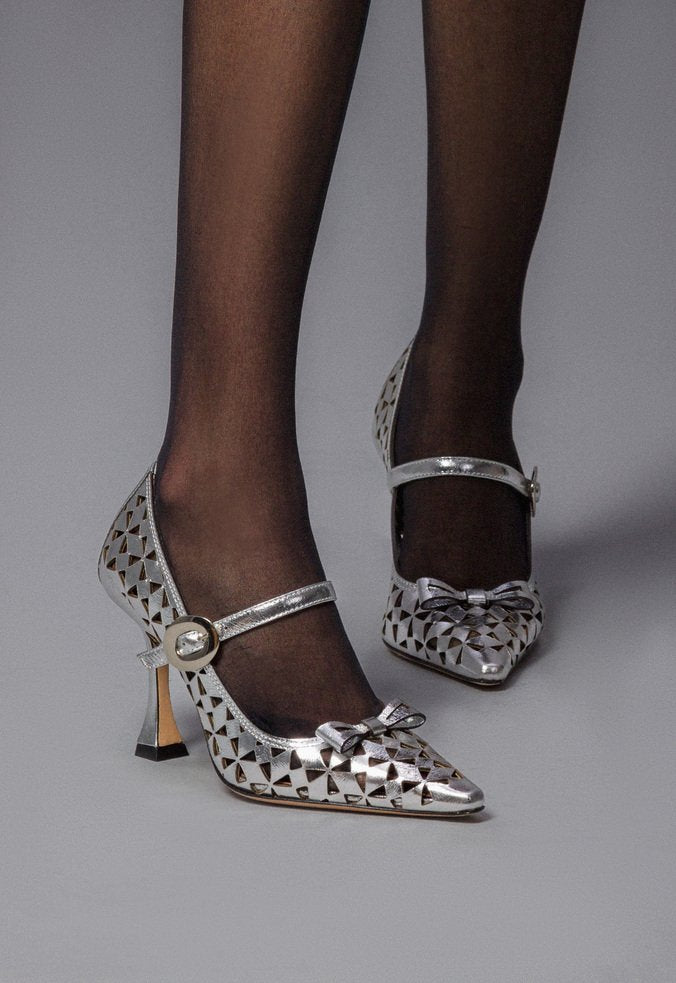 Scarpin Georgina Prata