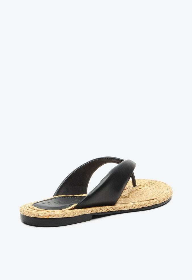 Flat Audrey Preto