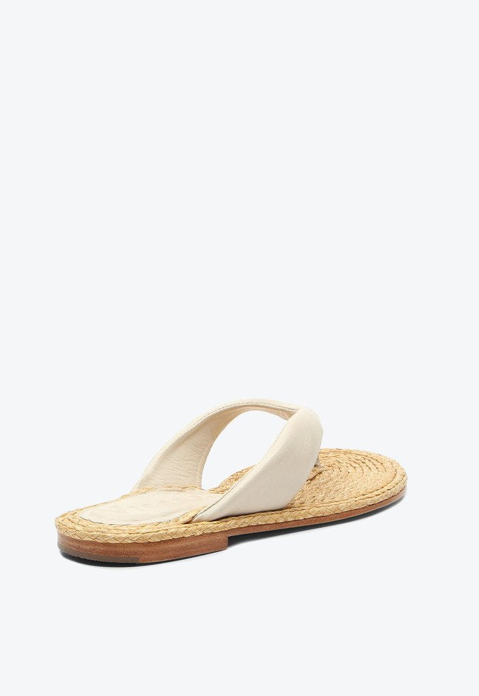 Flat Audrey Bege